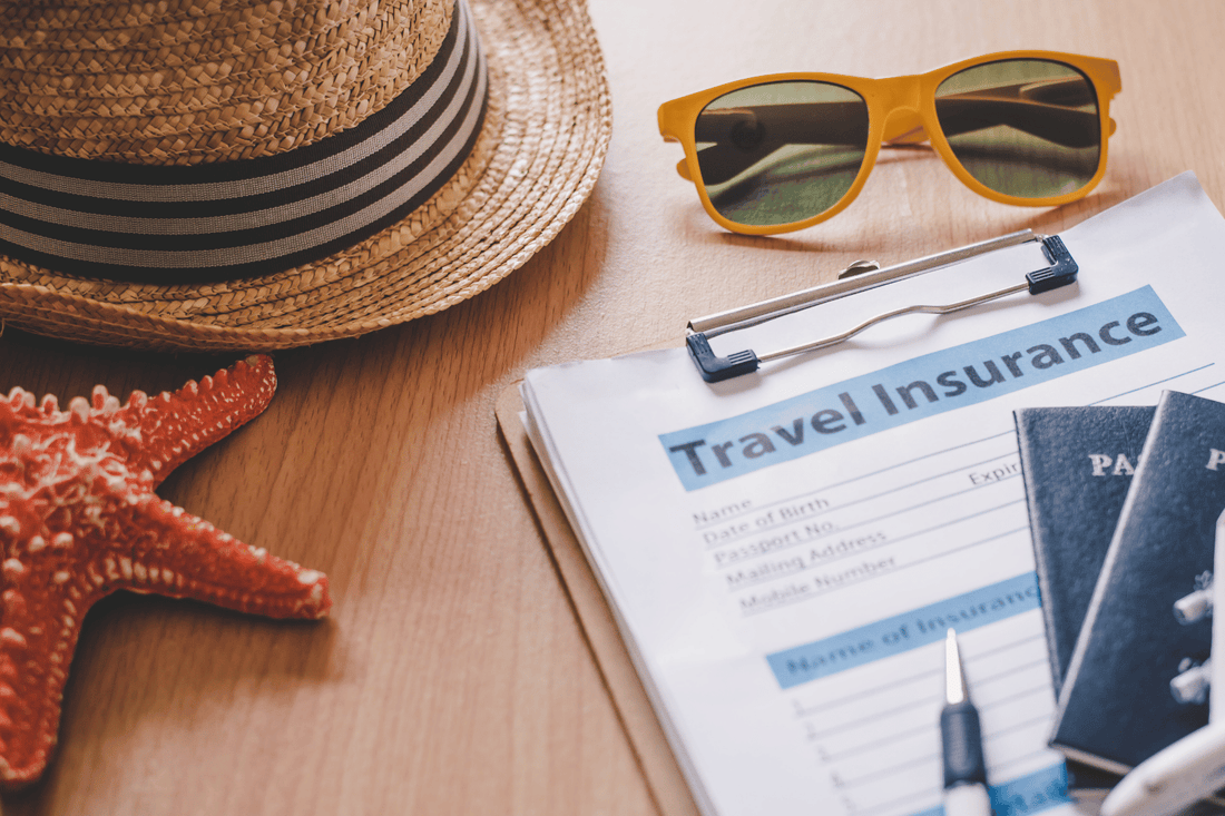 Reiseversicherungen für Familien: Der komplette Guide für sicheren Familienurlaub